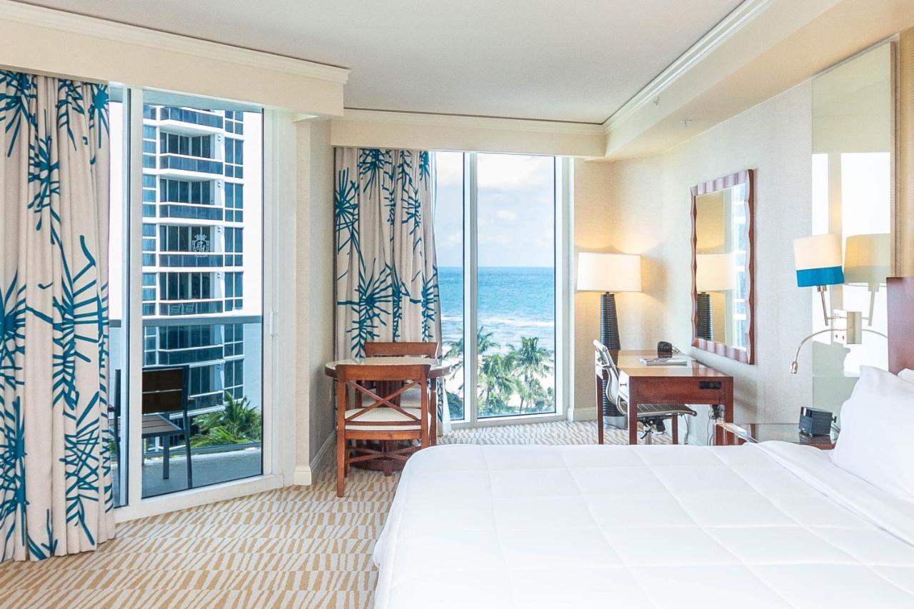 Trump Intl 2 Bedroom Apartment 1600 Sqf Ocean And Bay View Санни Айлес Экстерьер фото