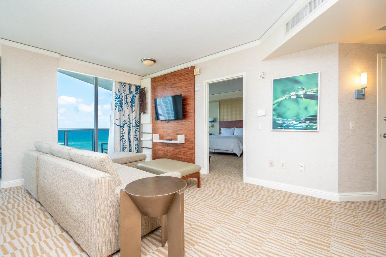 Trump Intl 2 Bedroom Apartment 1600 Sqf Ocean And Bay View Санни Айлес Экстерьер фото