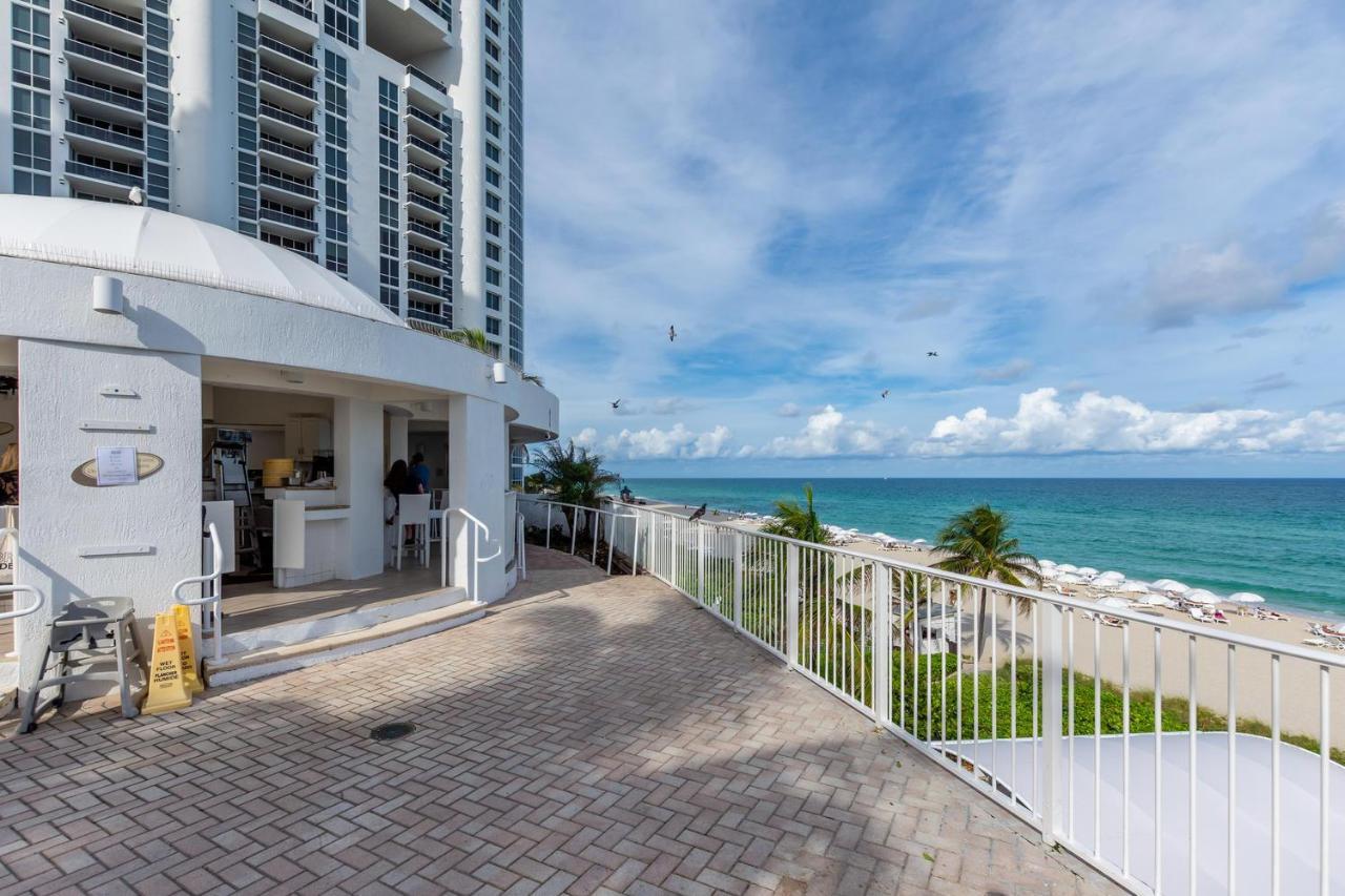 Trump Intl 2 Bedroom Apartment 1600 Sqf Ocean And Bay View Санни Айлес Экстерьер фото