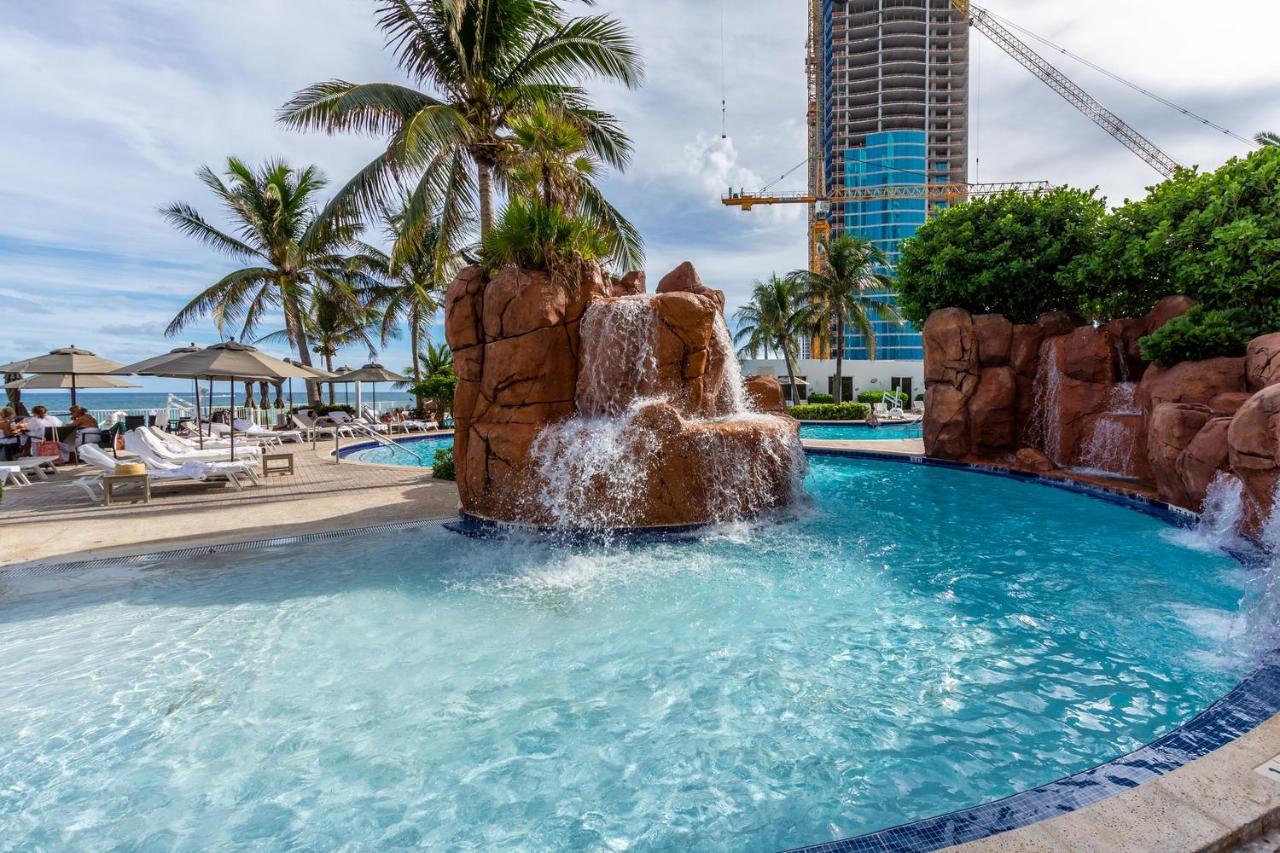Trump Intl 2 Bedroom Apartment 1600 Sqf Ocean And Bay View Санни Айлес Экстерьер фото